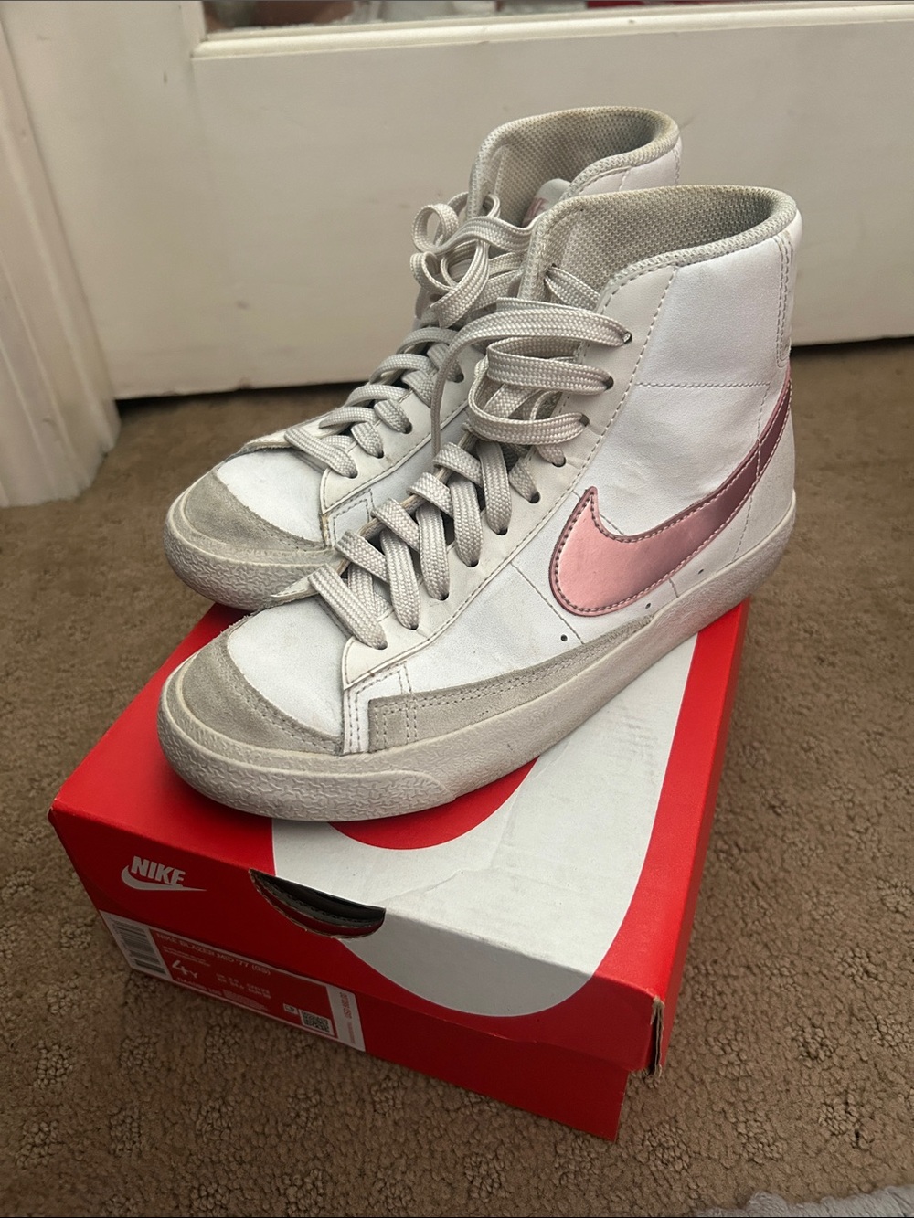 Nike Blazer Mid '77